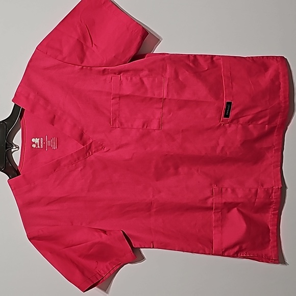 Pink XS Scrub Set - Picture 5 of 13